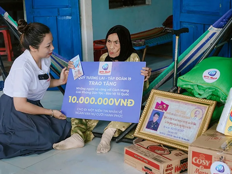 Biểu tượng ưu đãi độc quyền và hỗ trợ tận tình.