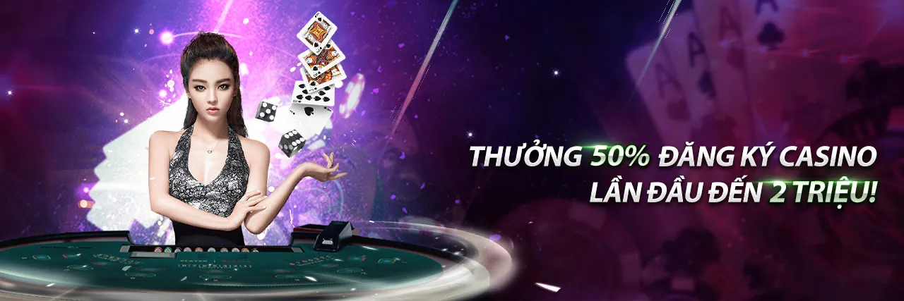 Bàn chơi Blackjack với các quân bài và chip